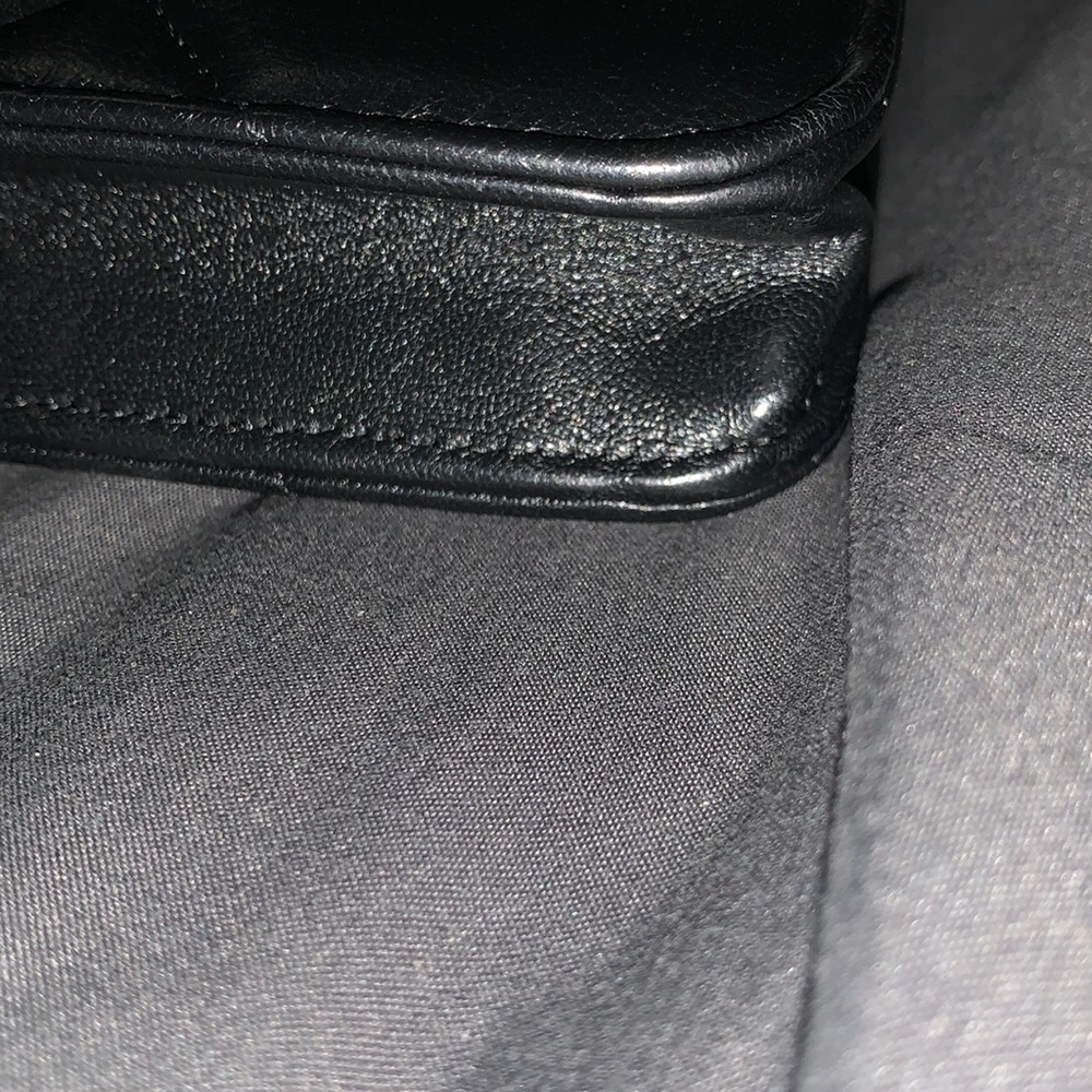 Authentic Chanel - Picture 12 of 12